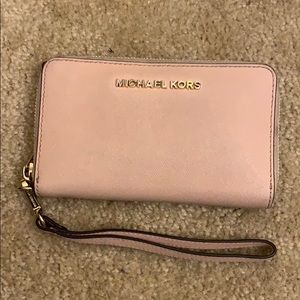 Michael kors wallet